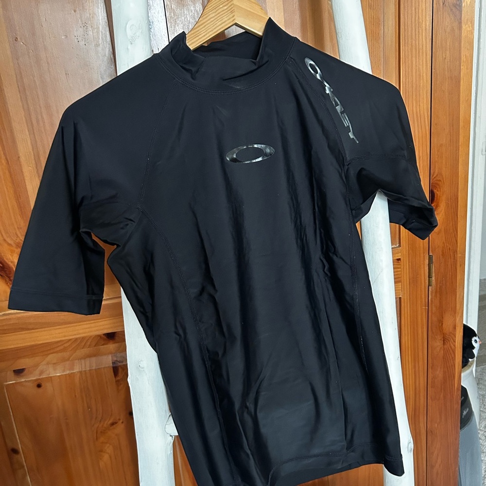Oakley Rash Guard women’s
